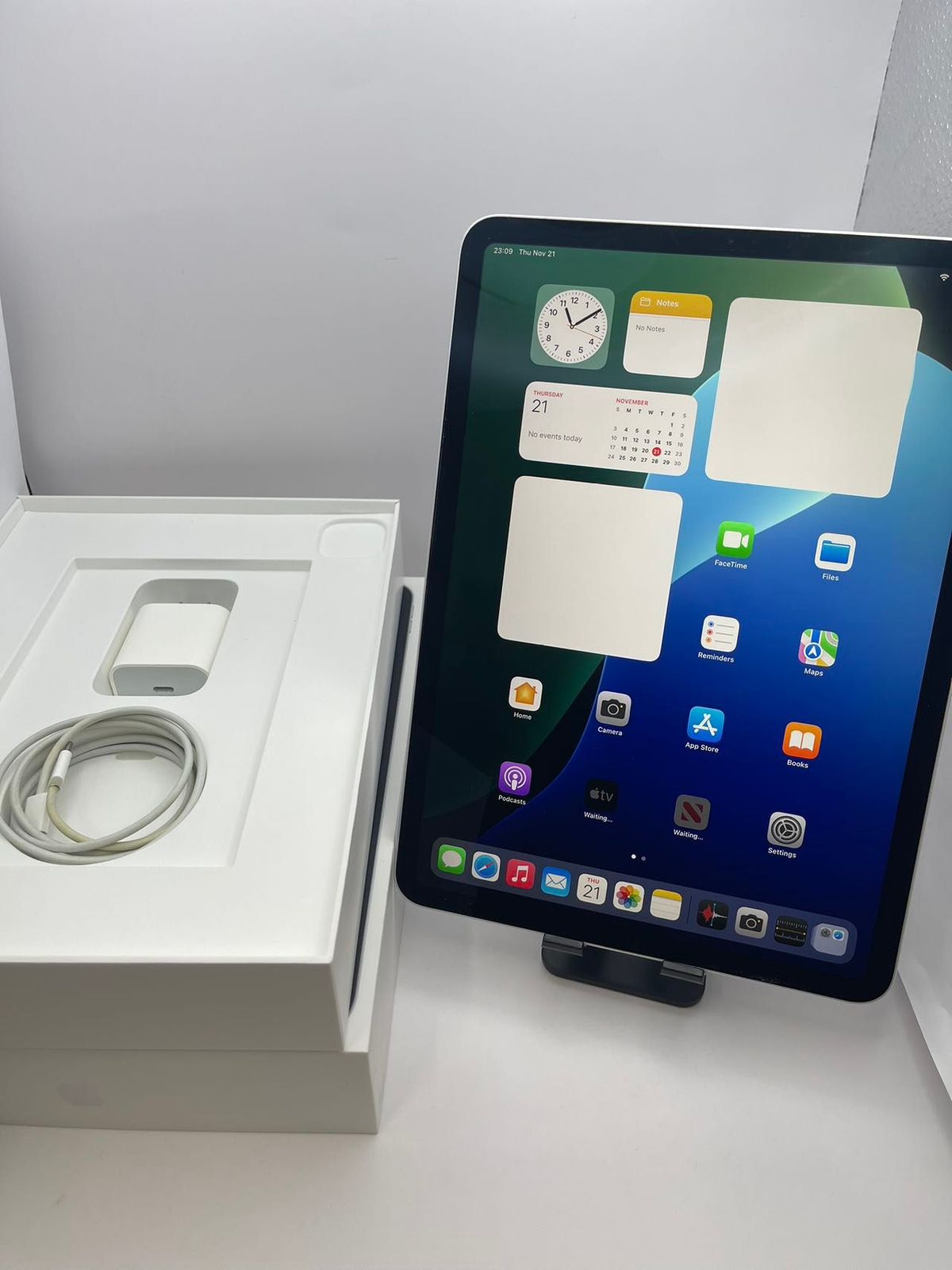 iPad Pro 11インチ（第2世代）256GB MXDD2J/A  Wi-Fiモデル 訳アリ