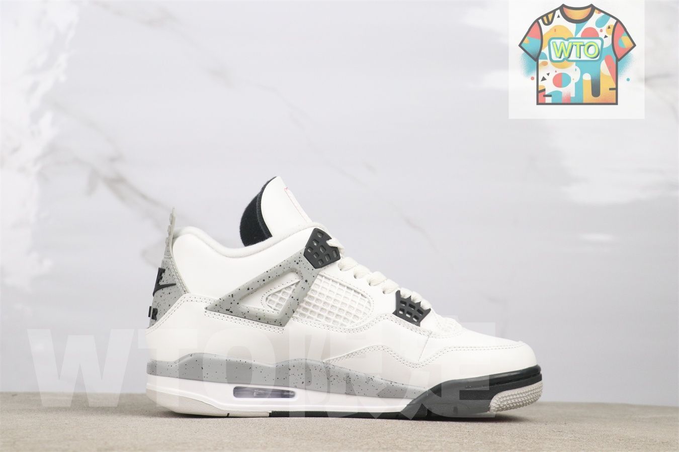 ナイキ エアジョーダン4 レトロ ホワイト セメント 2025 FV 5029-100-WTO輸入2