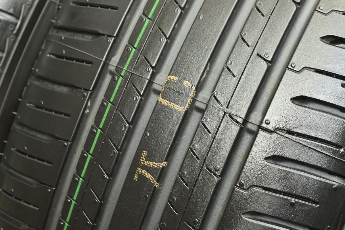 新車外し】ヤリスクロスZ ダンロップタイヤ 18インチ 2025年製 新車