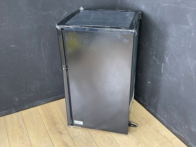 コンフィー ノンフロン冷凍冷蔵庫 【中古】動作保証 comfee RCT90BL(E) 90L 2ドア 右開き ブラック★S3725A コンフィー(COMFEE') 90L コンパクト冷蔵庫 RCT90BL(E) ブラック
