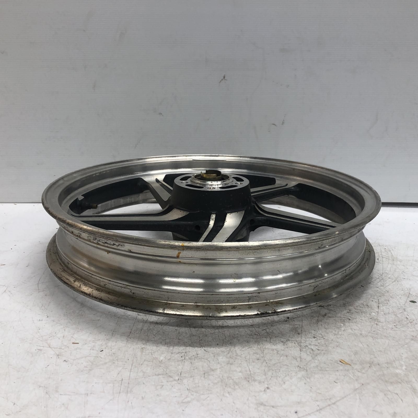 ZEPHYR400 純正ホイール かなり綺麗 興味深 ゼファーカワサキKAWASAKI