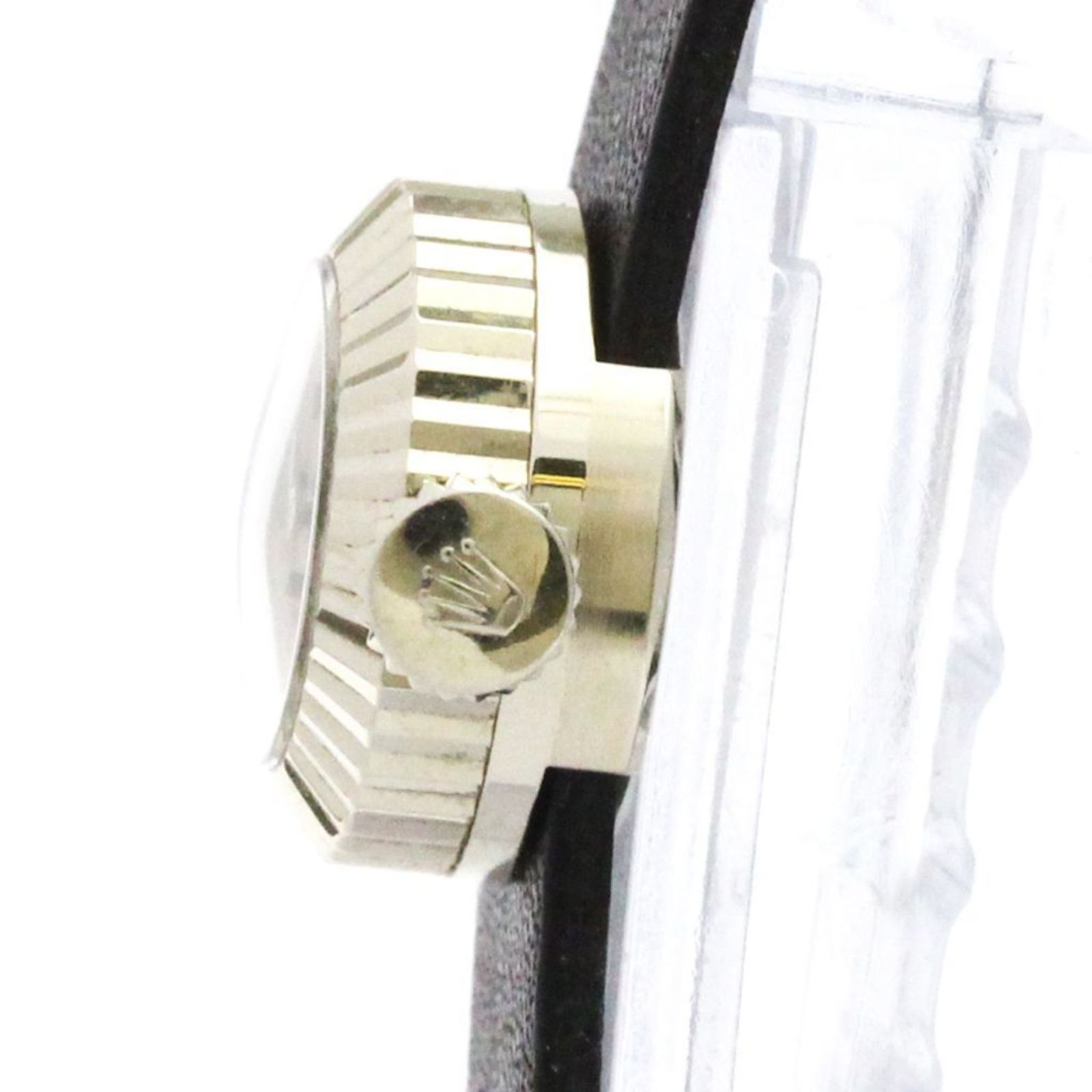 ホワイトゴールド