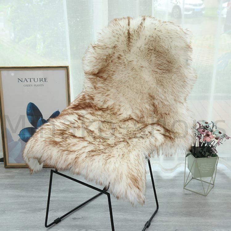 新品?未使用】新品未使用 ムートンラグ 約60×90cm フェイク