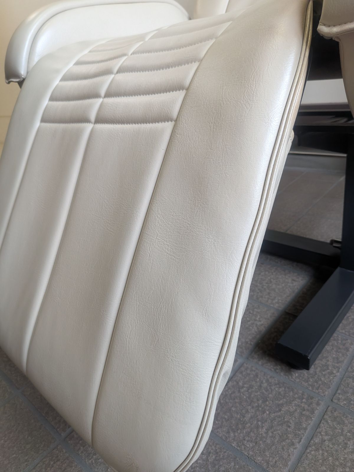 チェア タカラベルモント