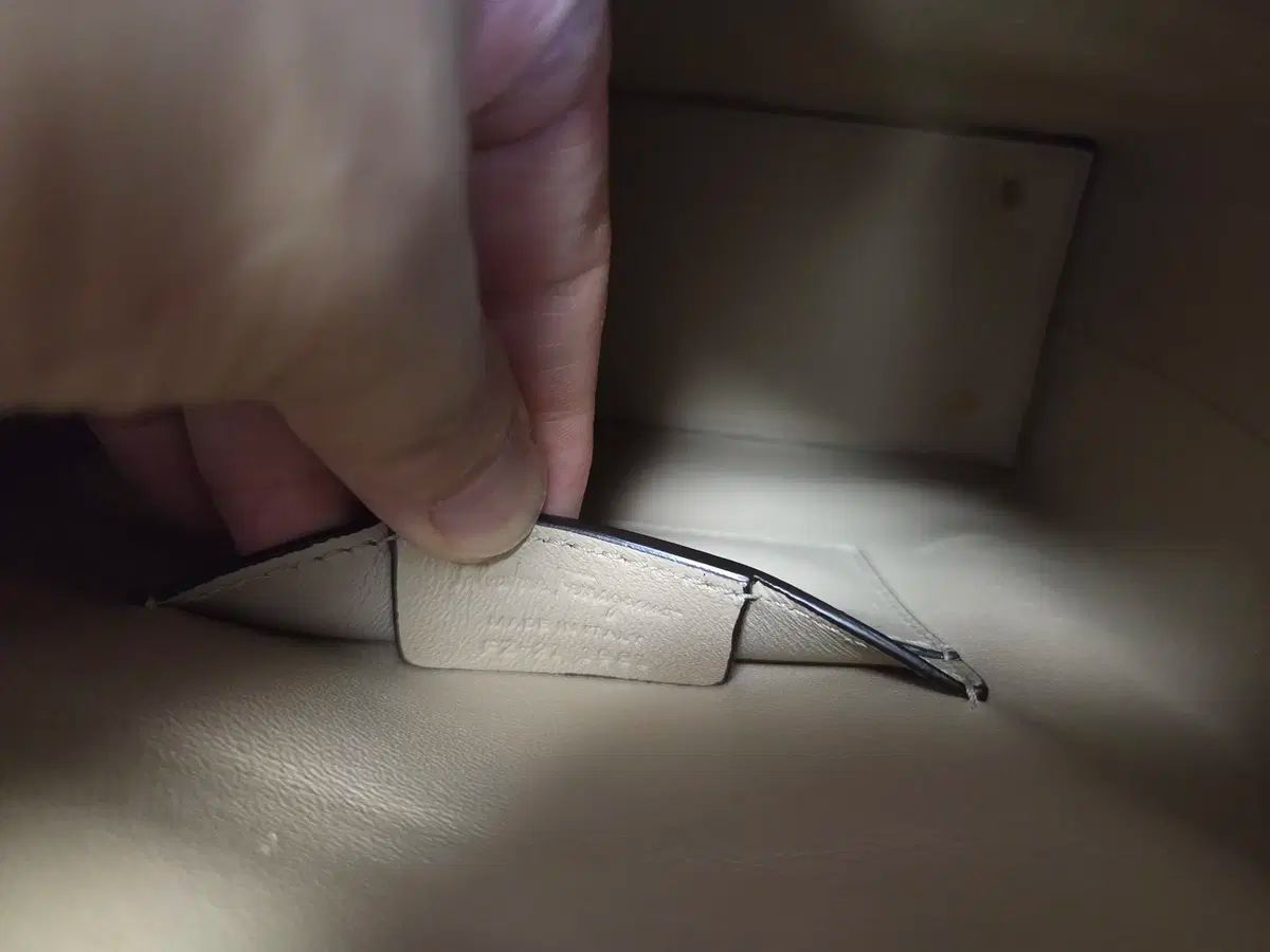 フェラガモ ガンチーニ