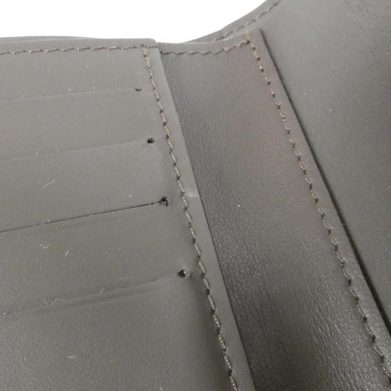 ルイヴィトン ポルトフォイユ