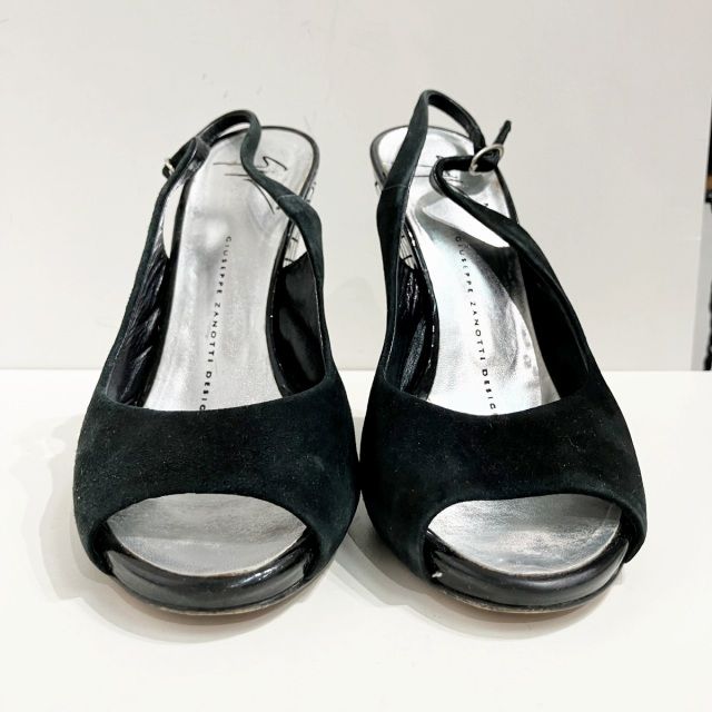 GIUSEPPE ZANOTTI サンダル・ミュール ブラック系 GIUZEPPE ZANOTTI - ジュゼッペザノッティ ミュール サンダル 本