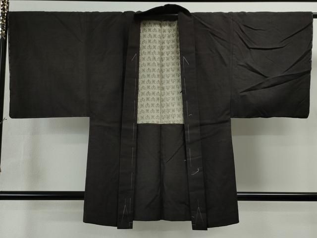 平和屋着物○男性 紬 アンサンブル 色無地 鉄黒色 正絹 逸品 未使用