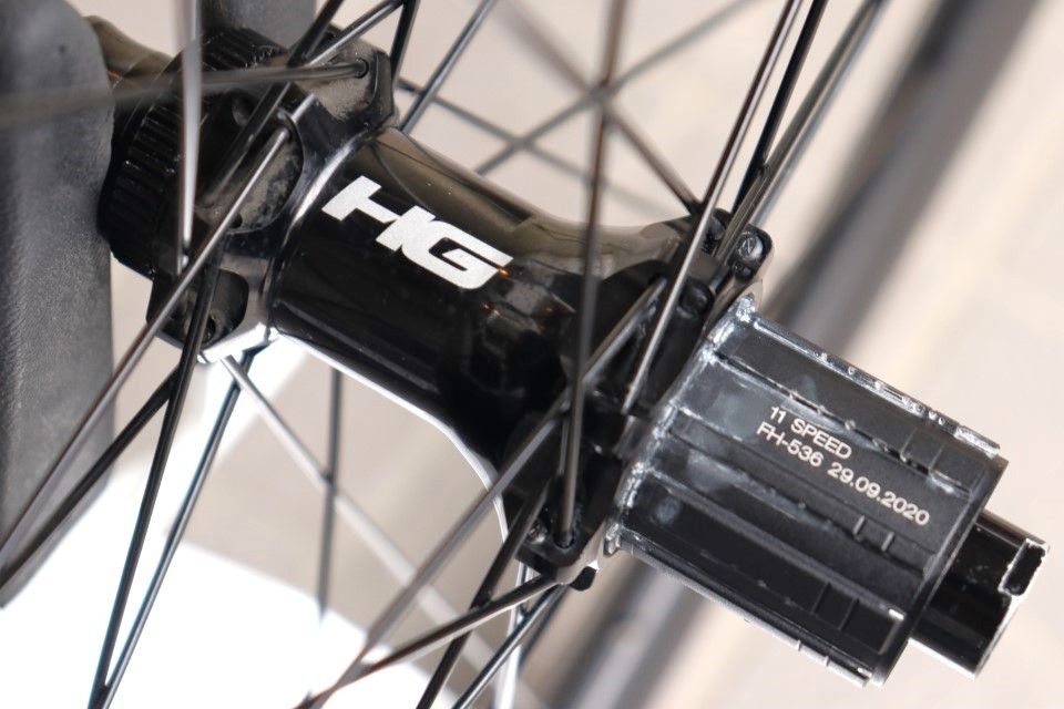 キャノンデール Cannondale ホログラム HOLLOWGRAM HG35 DISC