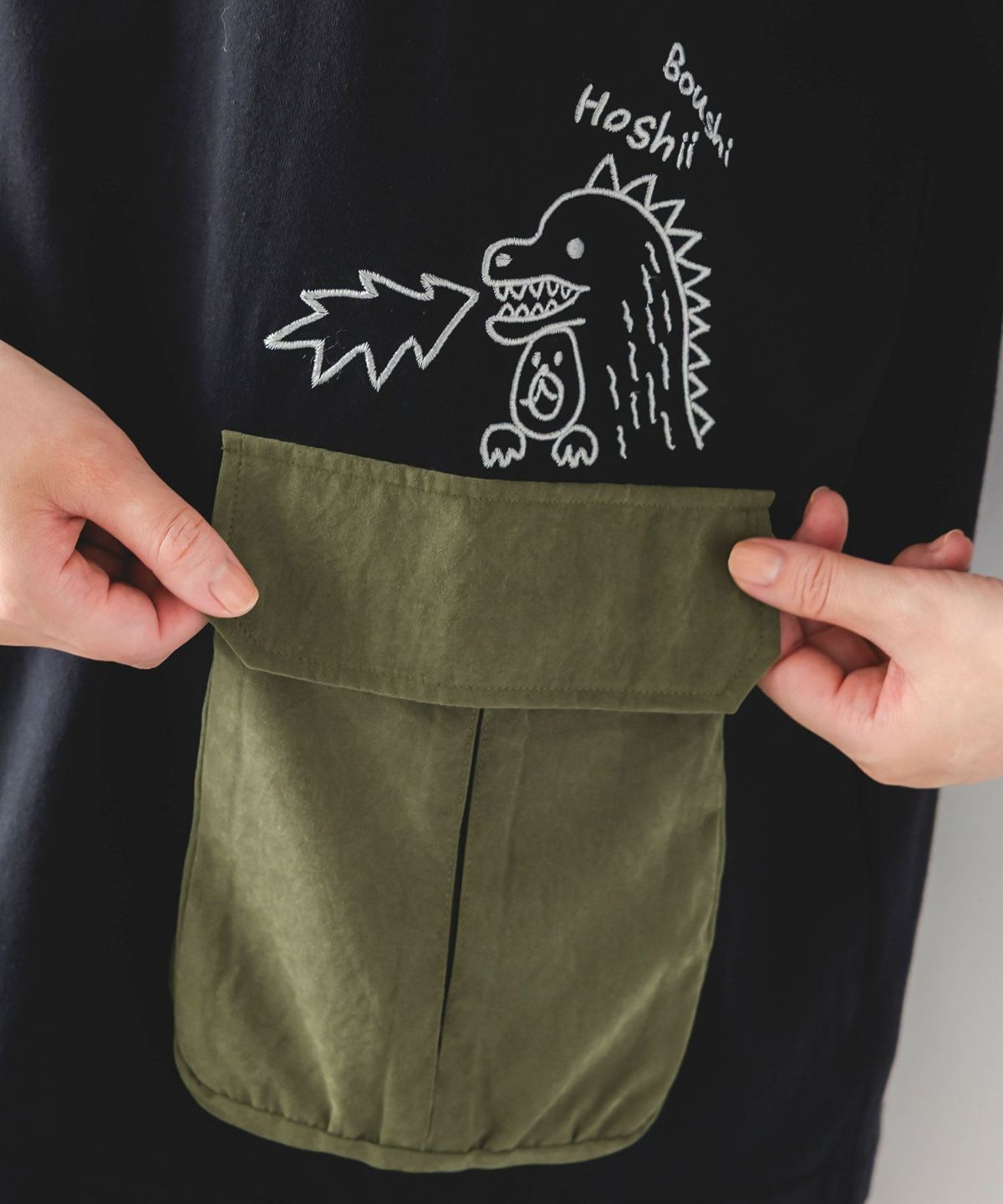 Tシャツ ScoLar Parity スカラー パリティ 352127 ヒーローごっこ刺繍 ポケット付きドロストTシャツ カジュアル 原宿系 個性的 ユニセックス ポイント ScoLar Parity Tシャツ 新作 スカラー パリティ 352127 ヒーロー