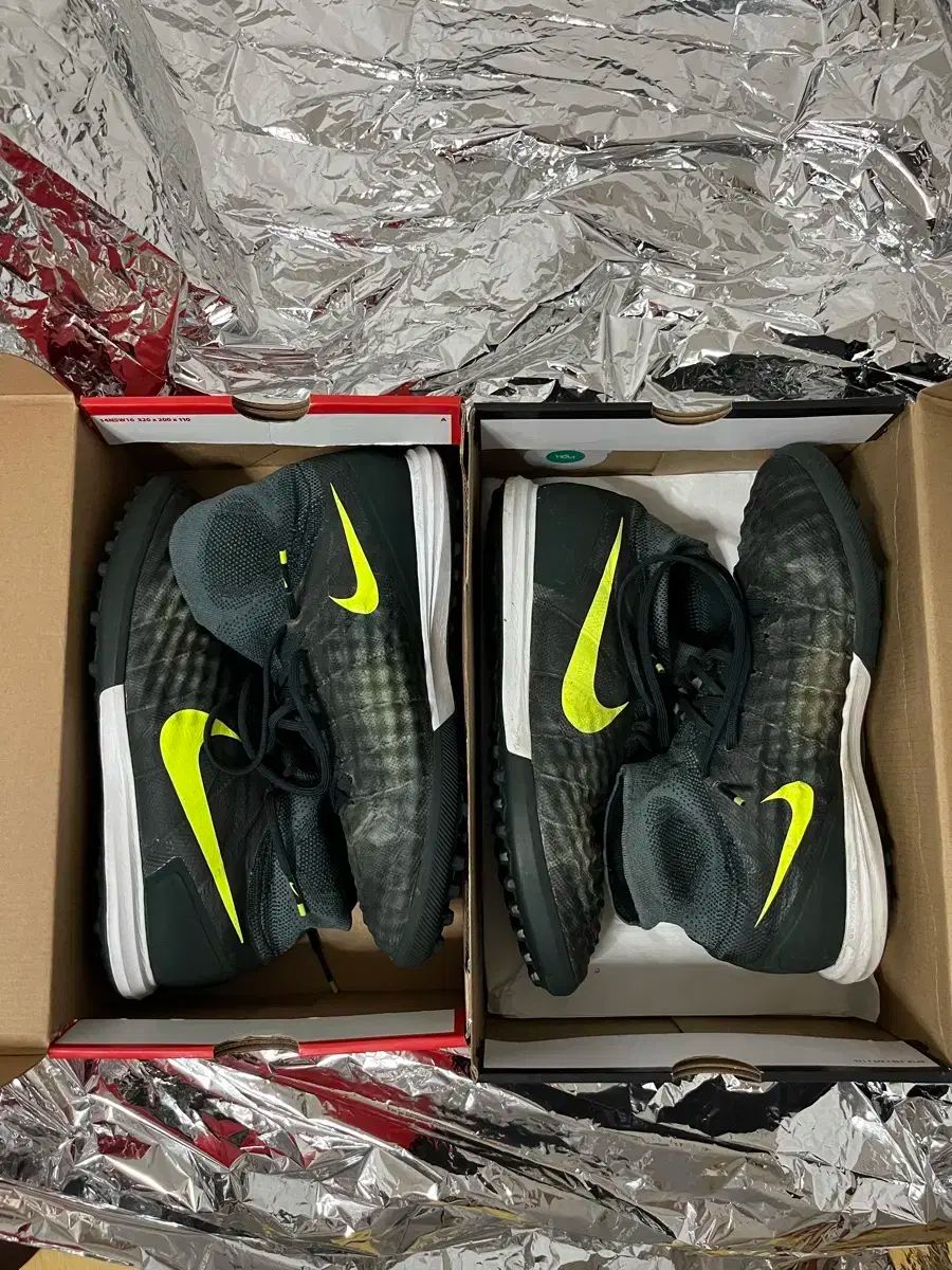 NIKE(ナイキ) マジスタ プロキシモ TF 新品 ナイキ 26cm