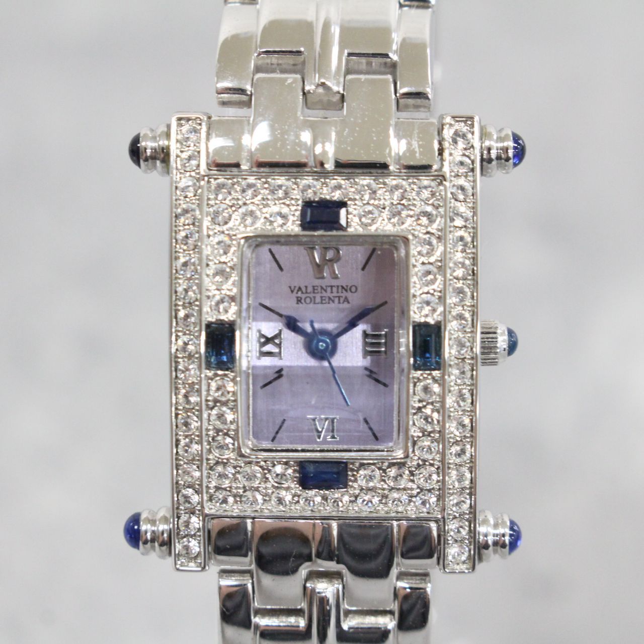 行董】バレンチノ ロレンタ 腕時計 Valentino Rolenta VR-112 クォーツ