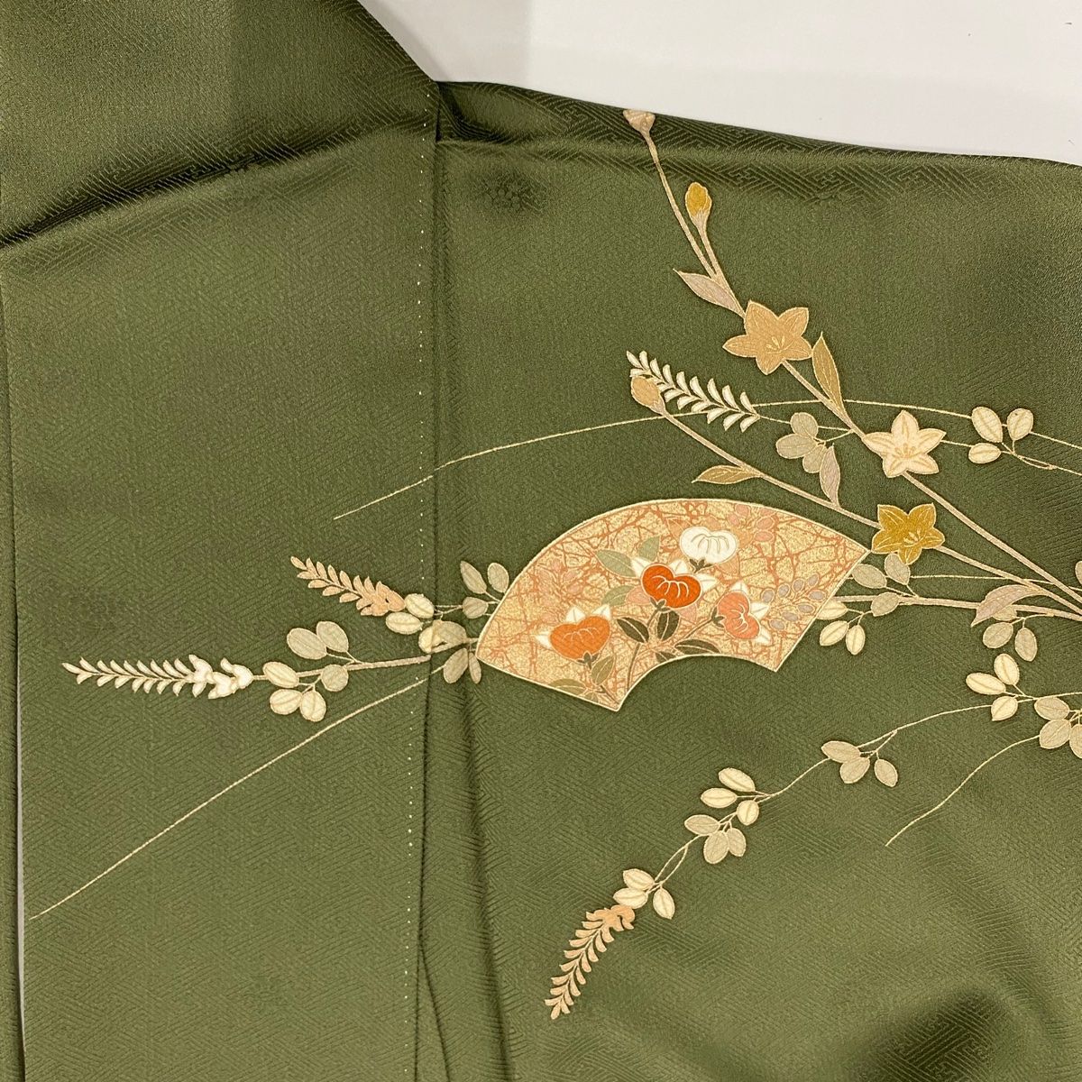 訪問着 身丈165.5cm 裄丈67cm M 袷 花丸文 雲文 金糸 金彩 青灰色 正絹 秀品 中古 付下げ 身丈165.5cm 裄丈67cm M 袷 花丸文 銀通し ぼかし 緑