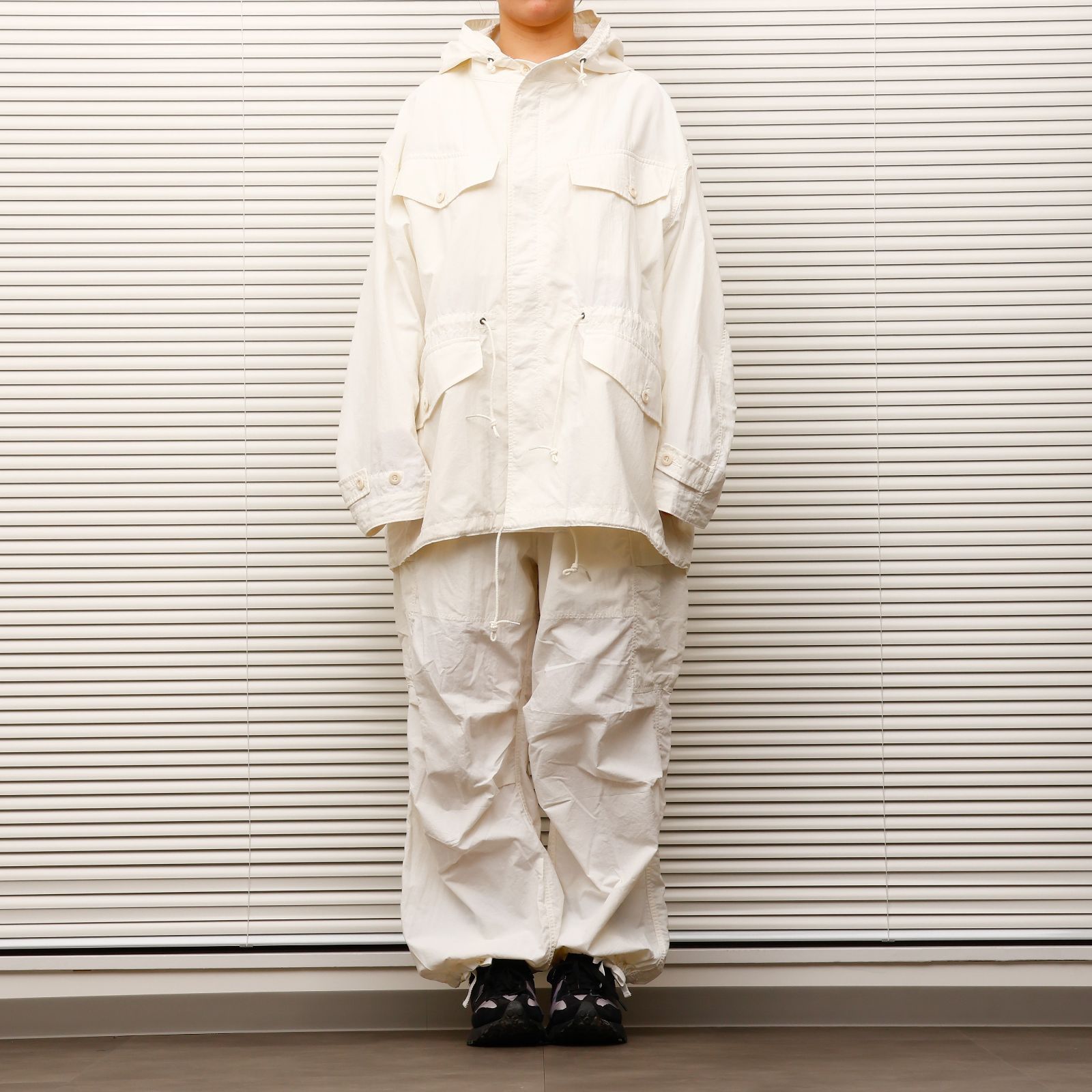 ARMY TWILL 白　コート　フィッシュテイル　Free ARMY TWILL 白 コート フィッシュテイル Free - メルカリ