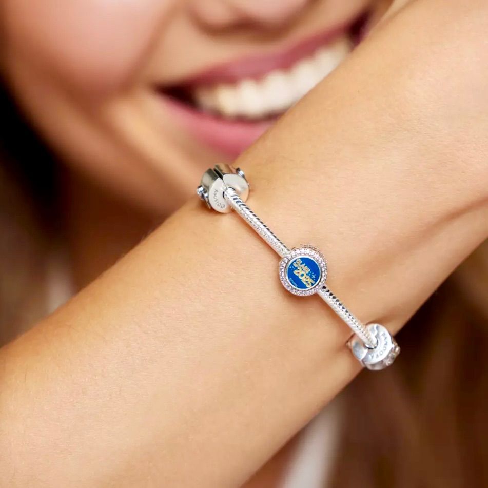☆PANDORA☆ミニー Class of 2025 卒業式チャーム Graduation 2025 Heart Charm