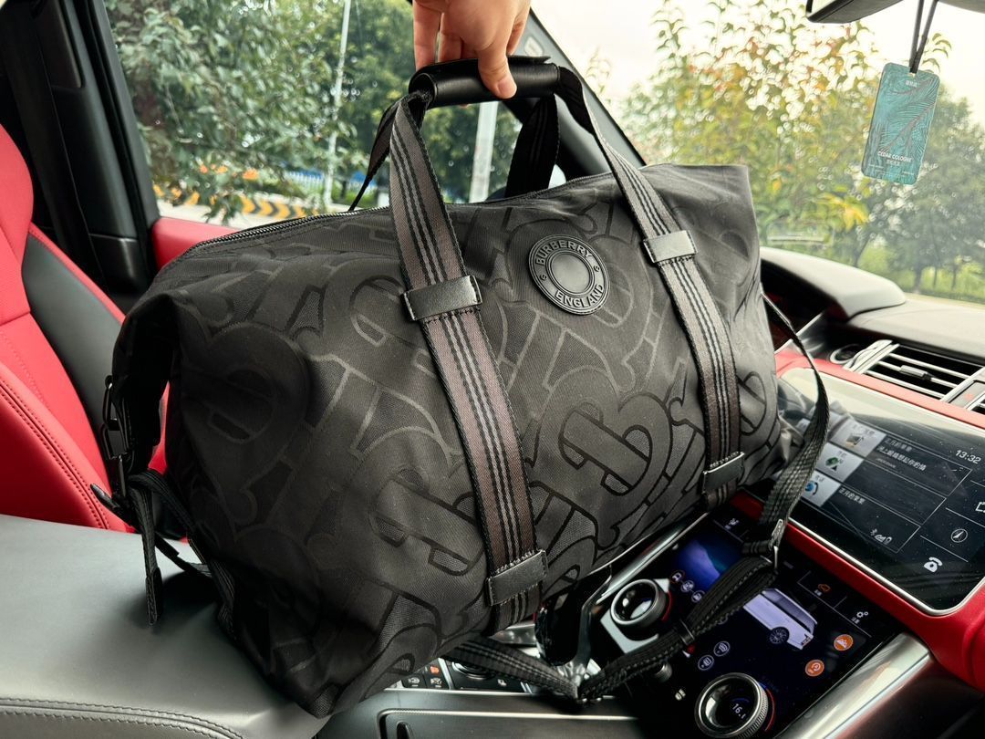 バッグ ショルダーバッグ