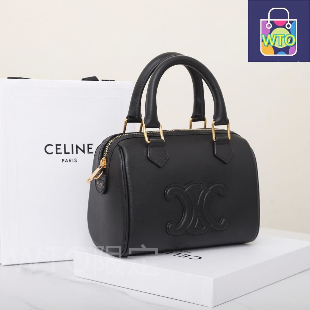 ショルダーバッグ