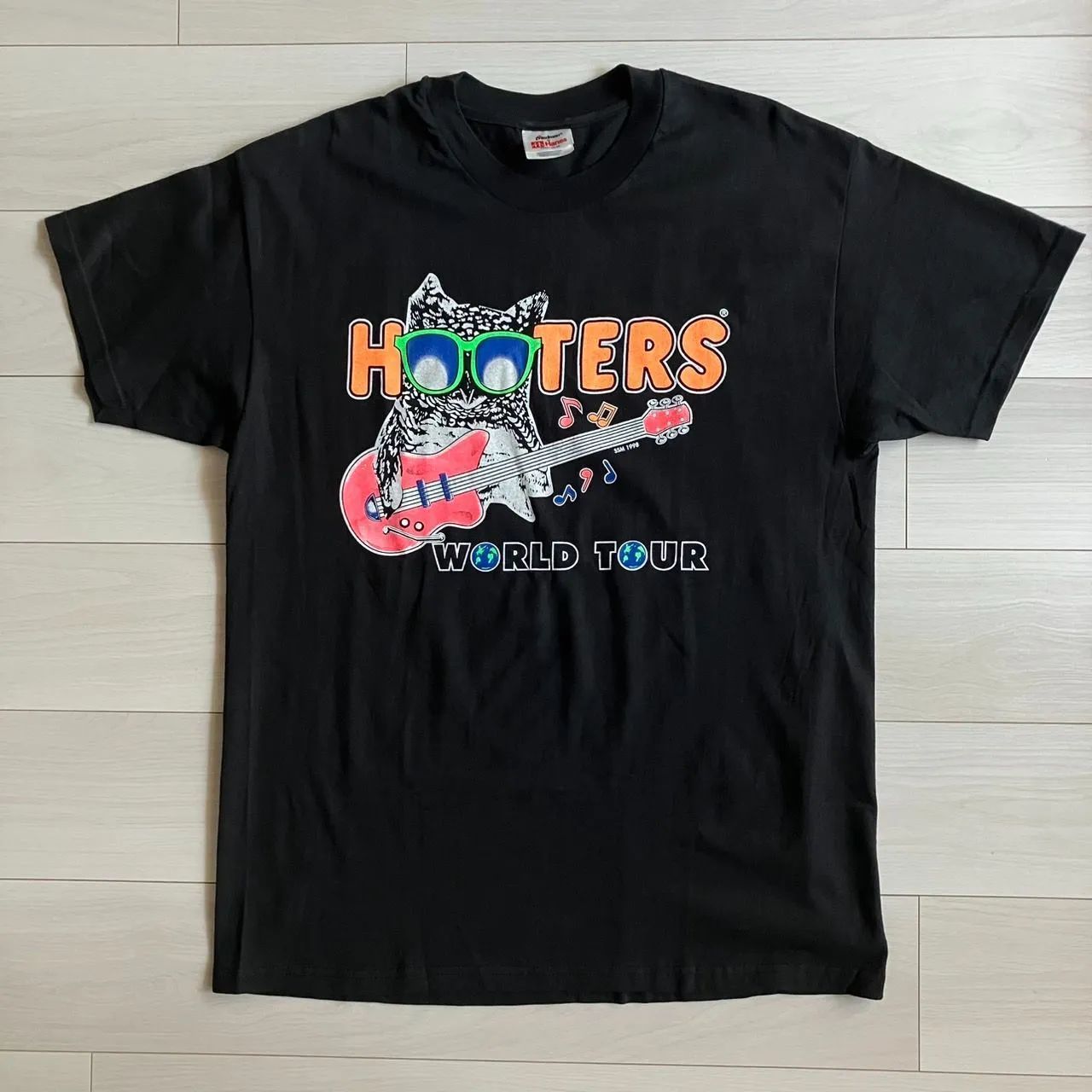 セカオワ 深瀬着用 90s HOOTERS World Tour Tシャツ セカオワ深瀬着用 90s U2 Zoo TV Tour Tシャツ バンT - メルカリ