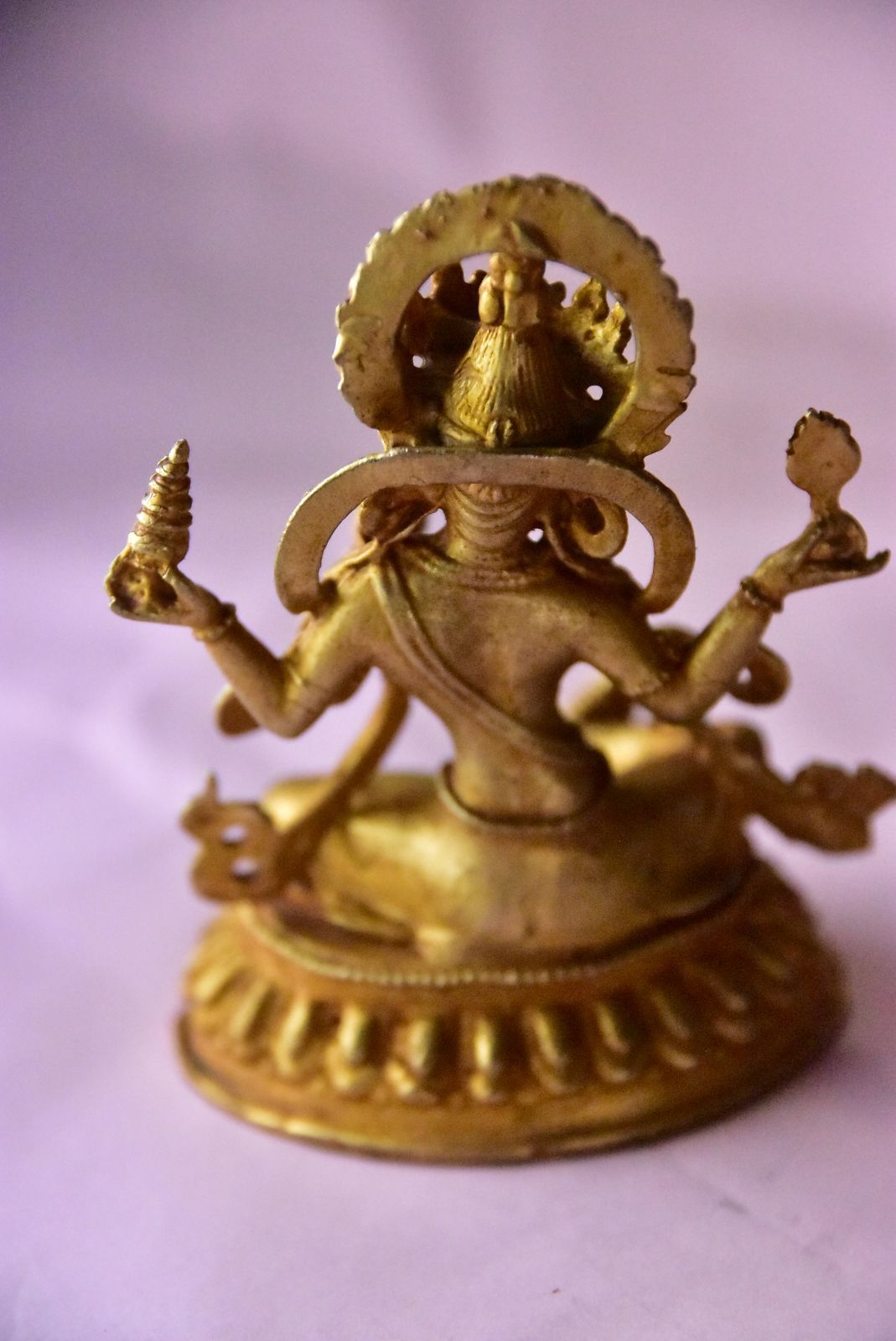 ネパールパタン製　仏像　パルデンラモ　具徳天女　　銅製金箔鍍金rqs007 マリーチ 摩利支天 銅製金箔鍍金 ネパールパタン製 仏像 prk013 - メルカリ