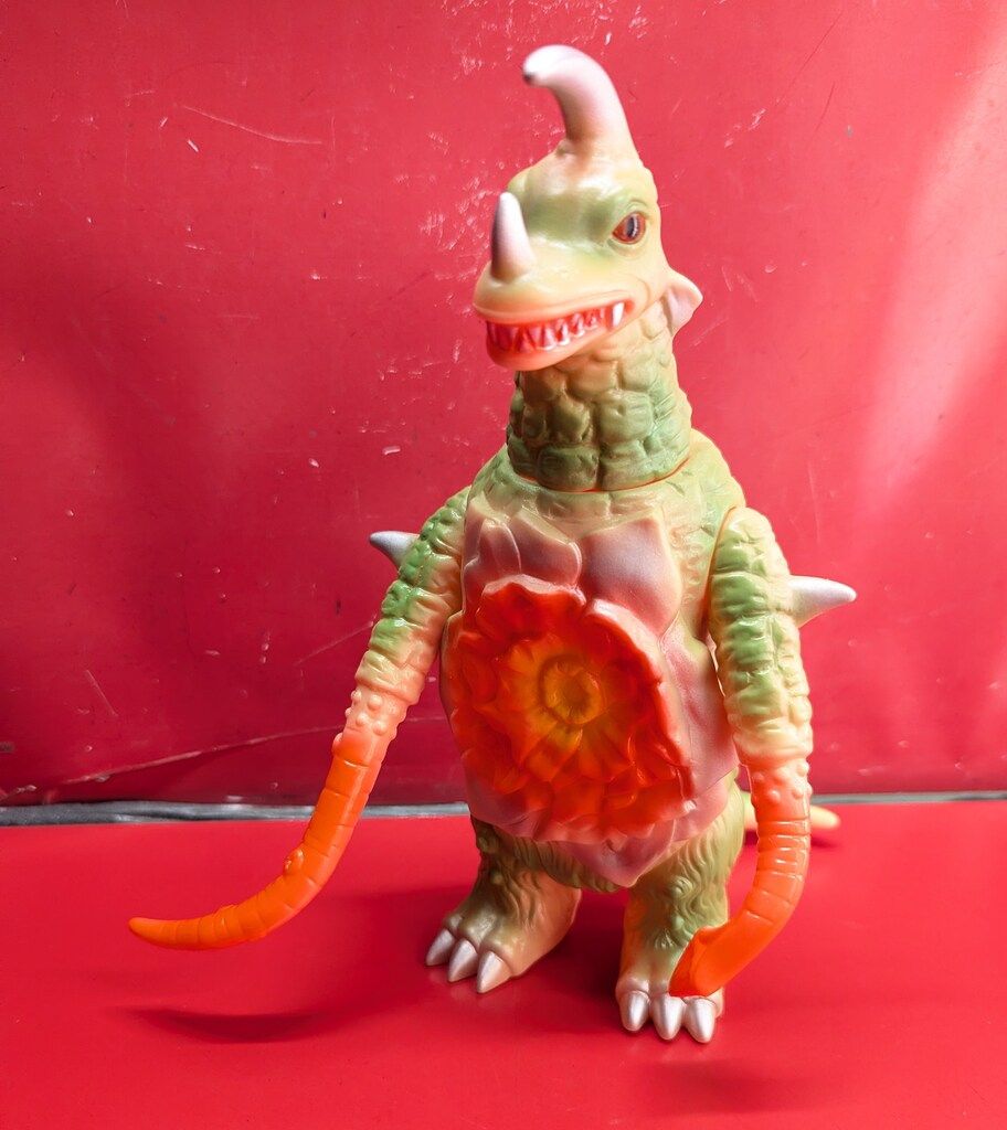 ブルマァク 復刻怪獣シリーズ アストロモンス グリーン