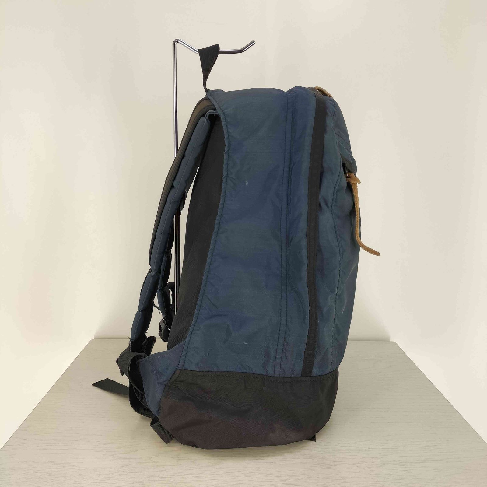 グレゴリー GREGORY USA製 旧ロゴ 青文字タグ デイパック バッグ