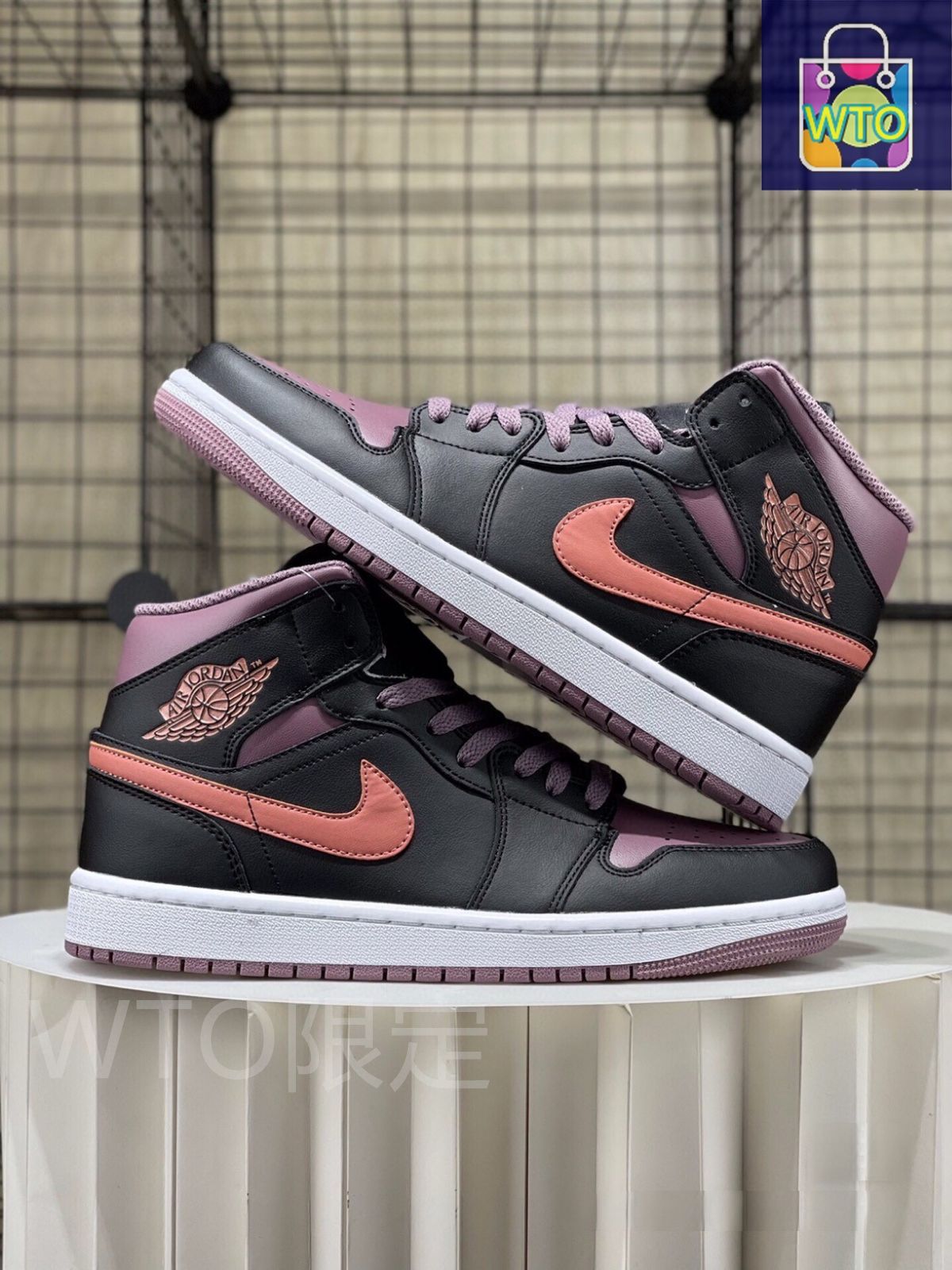 お値下げしました??即購入?? Nike Air Jordan 1 Mid 箱付 男女