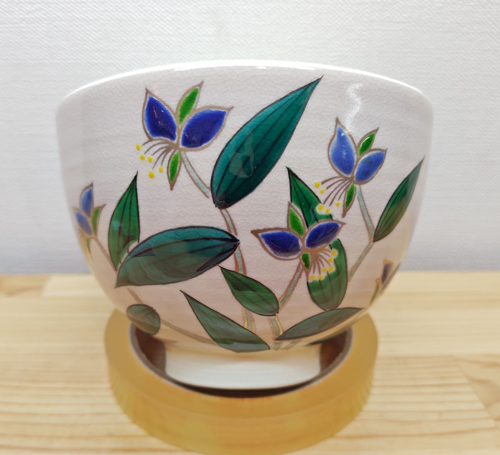 送料込【逢絢亭・新品】茶道具 茶碗 京焼 仁清 都忘れの図 文月和香 共箱入り 送料込【逢絢亭・新品】茶道具 茶碗 京焼 仁清 枝垂桜の図 文月