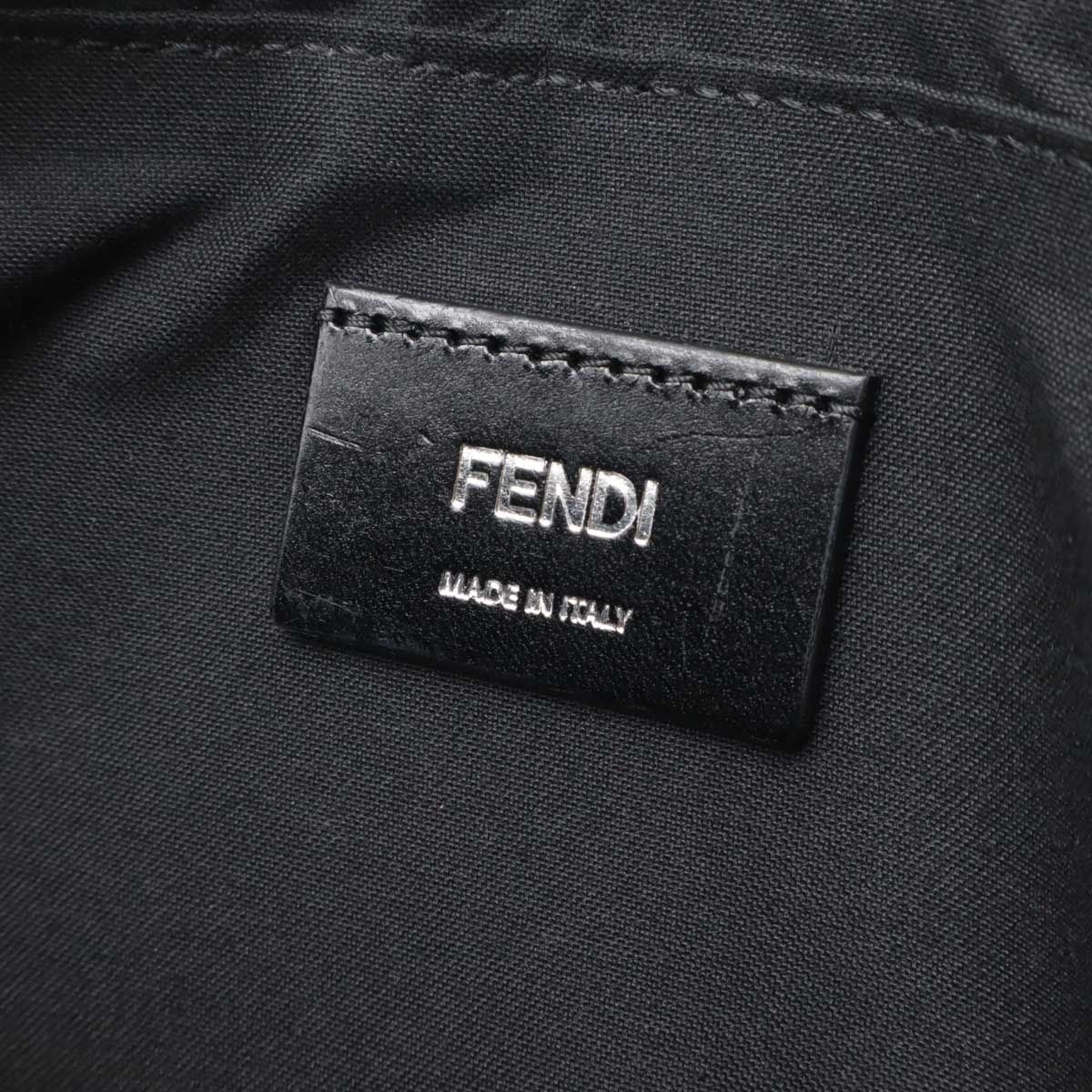 FENDI ショルダーバッグ FFキャンバス ダイアゴナル カメラ ケース Ａ フェンディ ダイアゴナル カメラケース レザー ブラック | Fendi