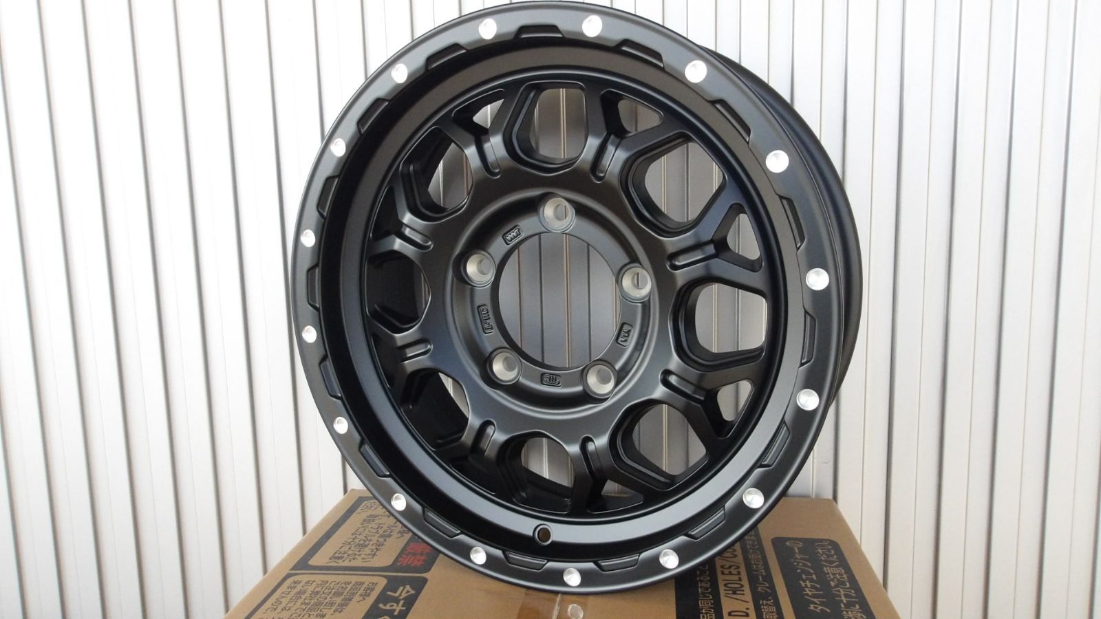 即納新品未使用品　ジムニーＪＢ２３Ｗ　HI-BLOCK Jerrard　ハイブロック　ジェラード 　１６インチ　４本ｓｅｔ