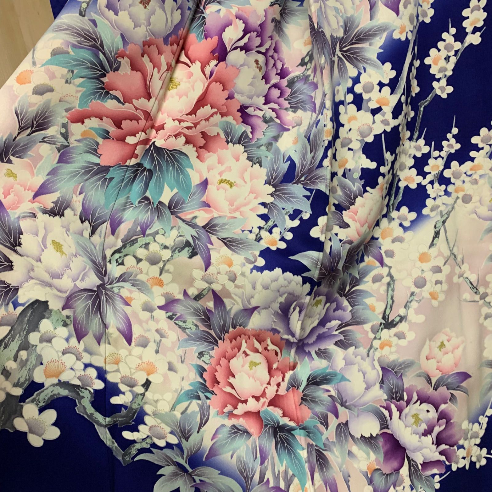 牡丹に梅模様刺繍振袖 振袖 fk35 - メルカリ
