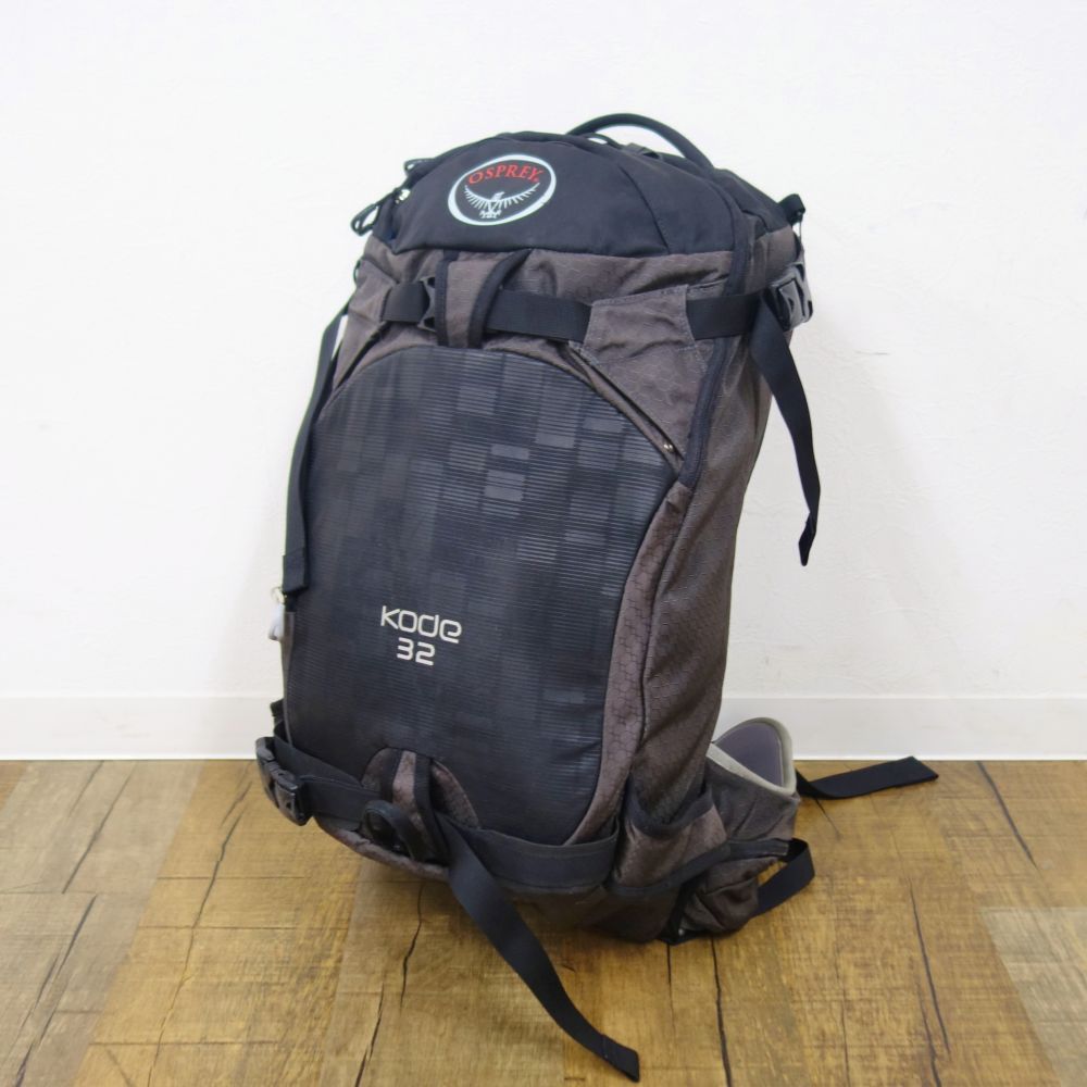 Osprey Kode 32 バックパック 32L ブラック 楽天市場】osprey コード 32の通販