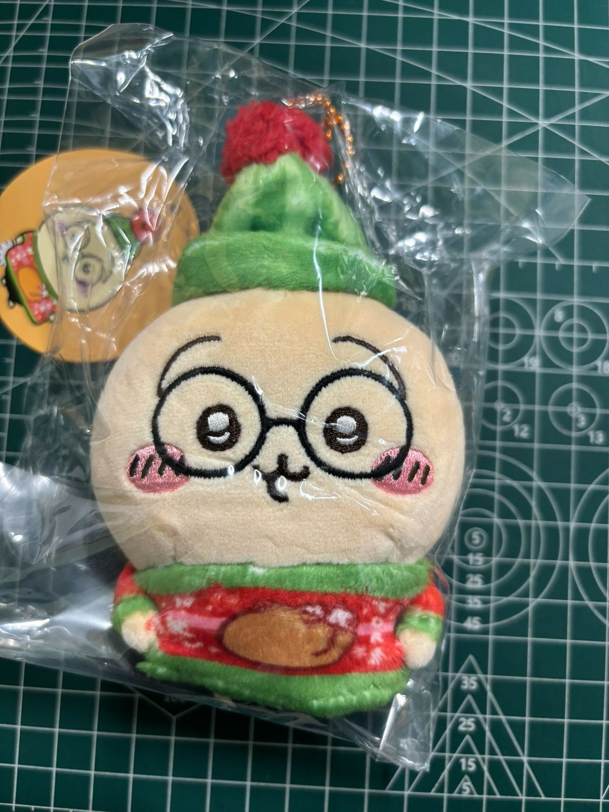 MR-01301 ちいかわ ハッピーホリデーなマスコット（うさぎ） 【公式通販】