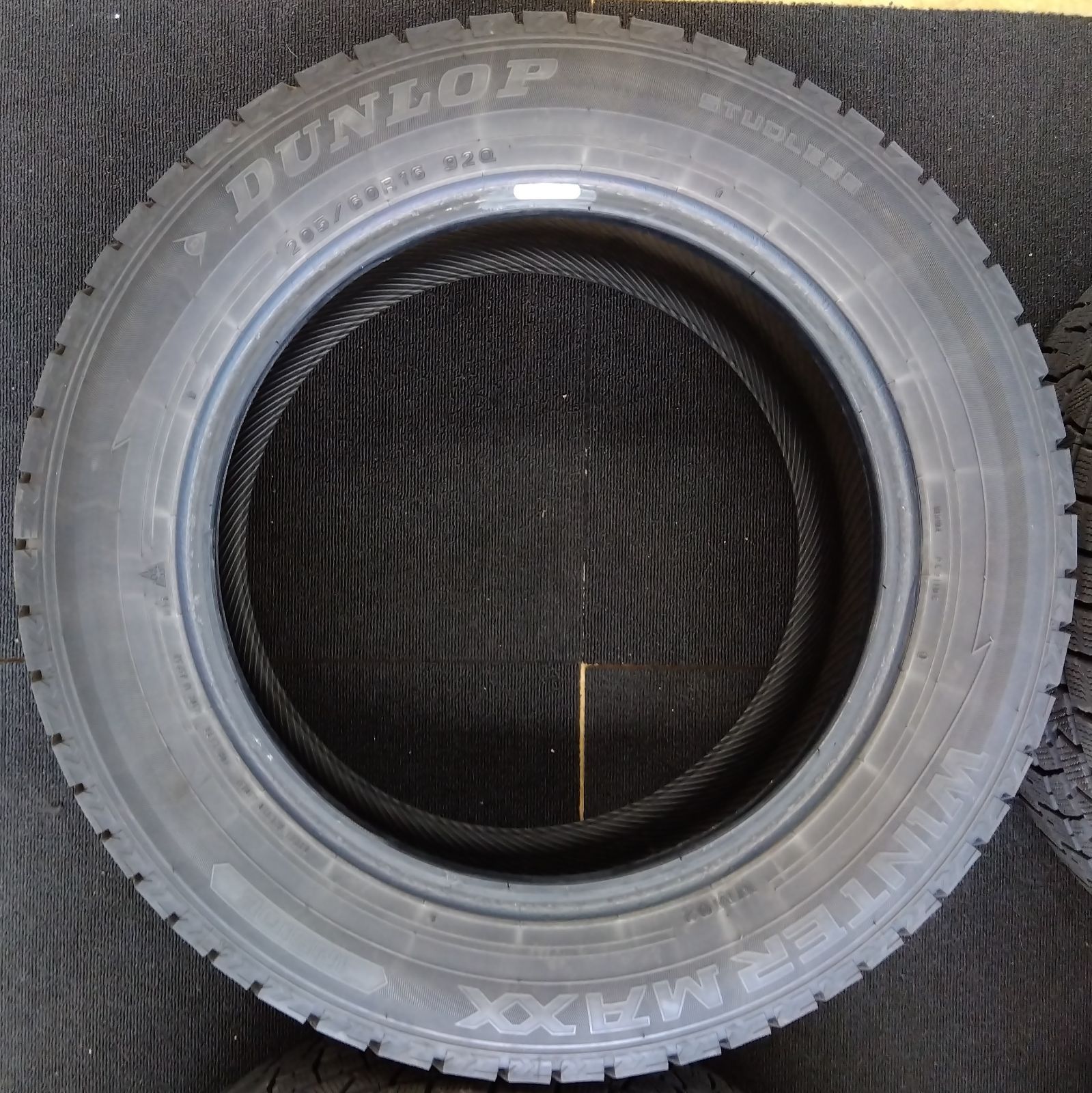 製 スタッドレス