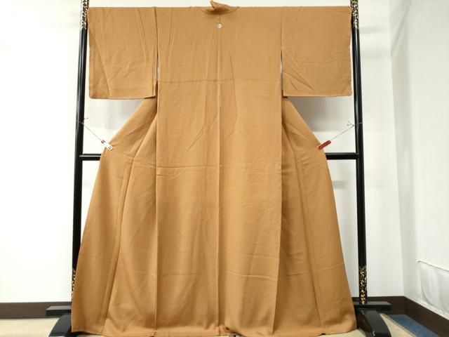 色無地 流水地模様 白梅鼠色 しつけ糸 K-5224 色無地 流水地模様 白梅