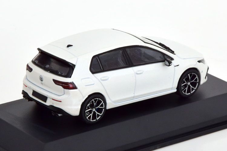 ソリド 1/43 フォルクスワーゲン ゴルフ8 R 2021 ホワイト Solido 1:43 VW Golf 8 R 2021 white -  メルカリ