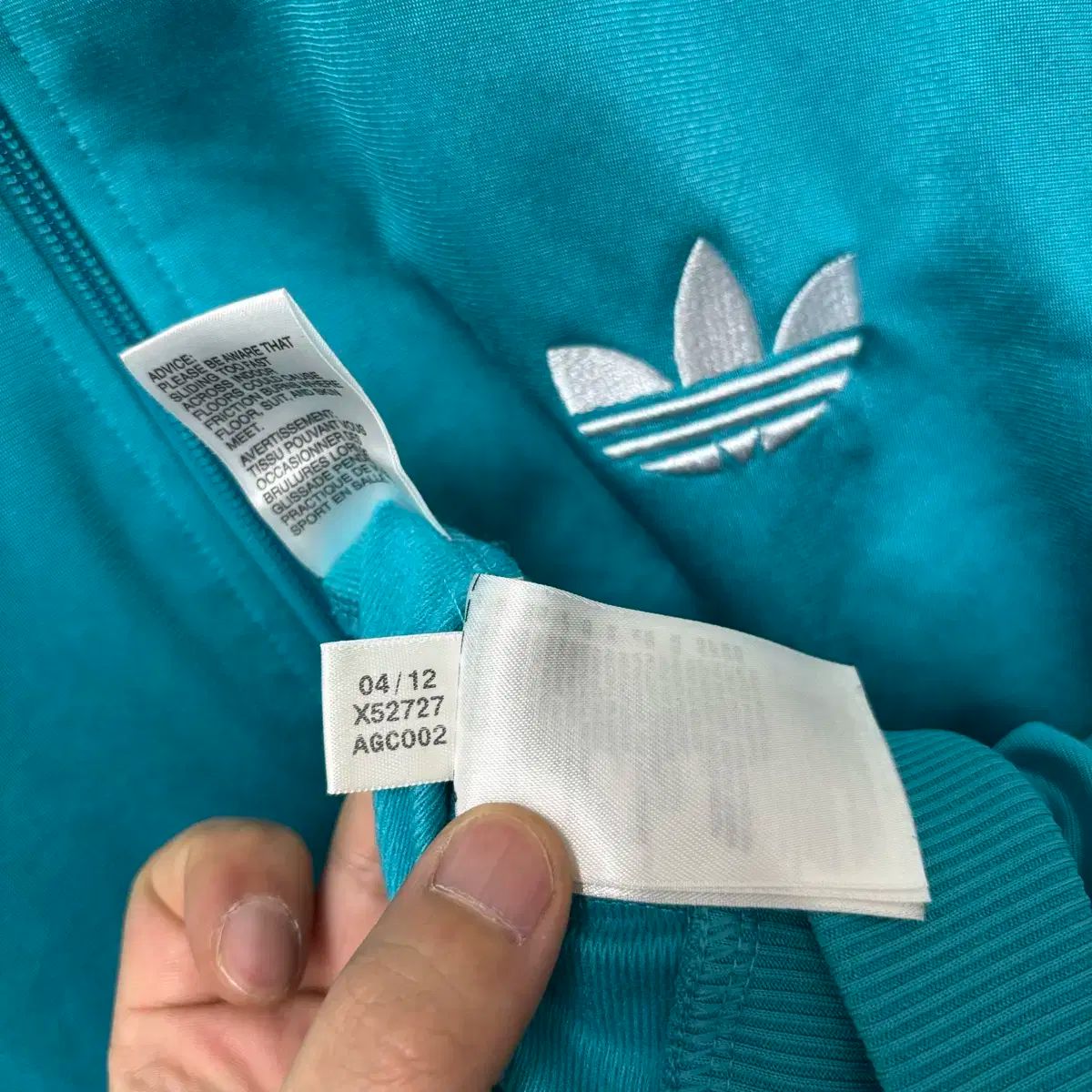 adidas アディダス