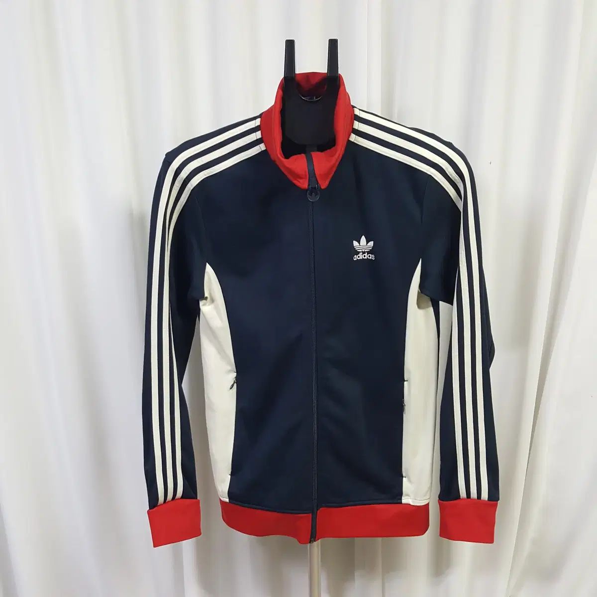 アディダス ジャージ 105 アディダス 刺繍 105 ファイアーバード