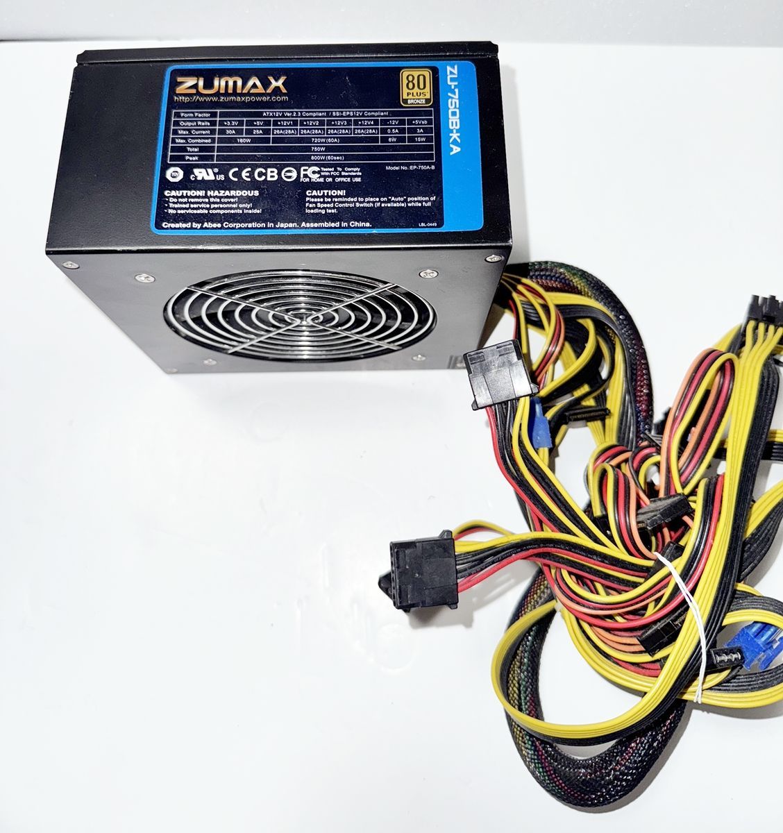 【HY】abee ZUMAXブランド 80PLUS BRONZE認証 ATX12V Ver.2.3 750W静音電源ユニット ZU-750B-KA[送料無料(一部地域を除く)]HY001