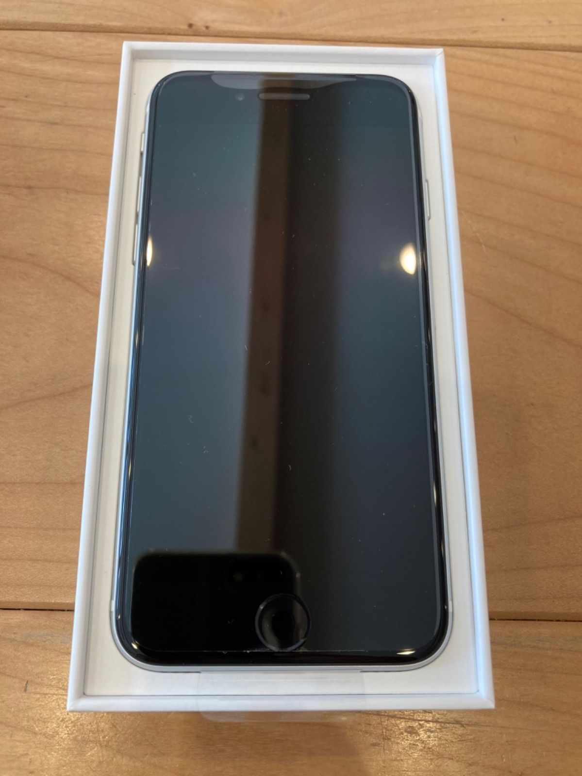 iPhone SE2　64GB 新品未使用