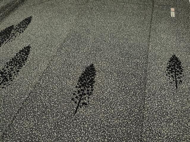 平和屋着物○二代目 川村久太郎 訪問着 樹林文 たたき染め 正絹 逸品