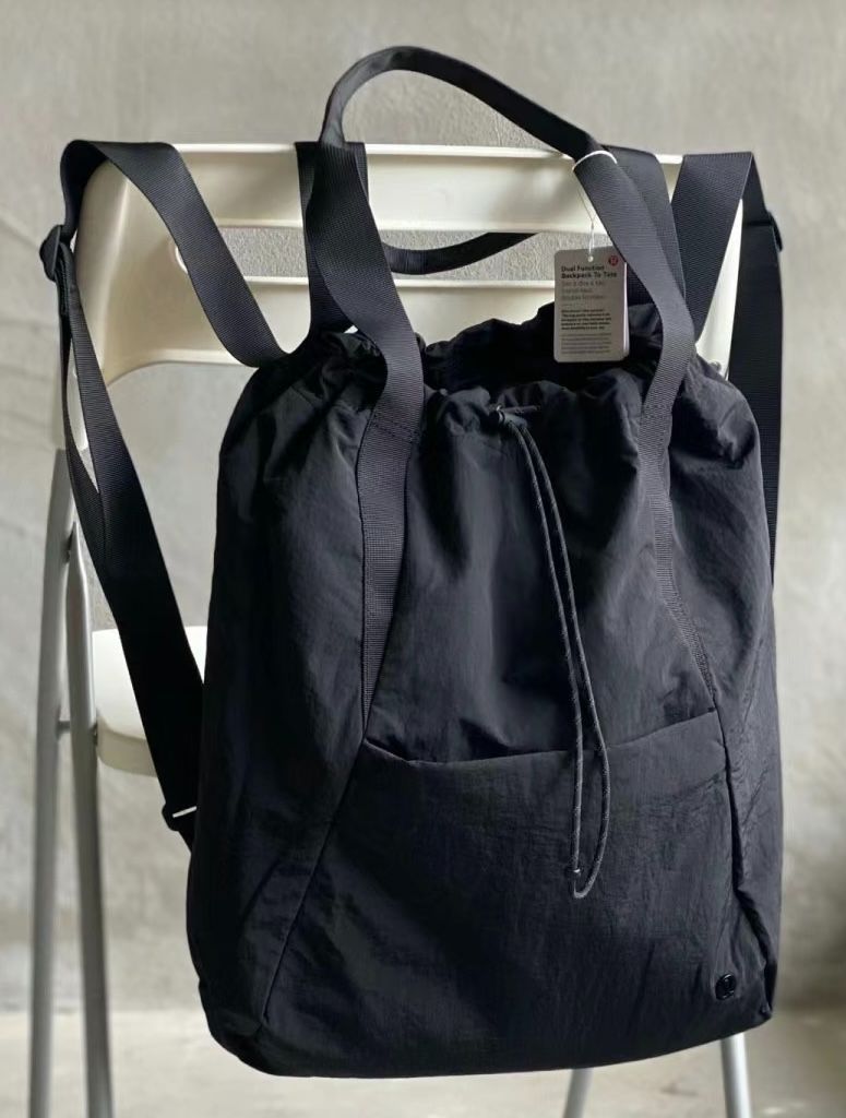 ルルレモン lululemon バックパック 18L ２WAYブラック