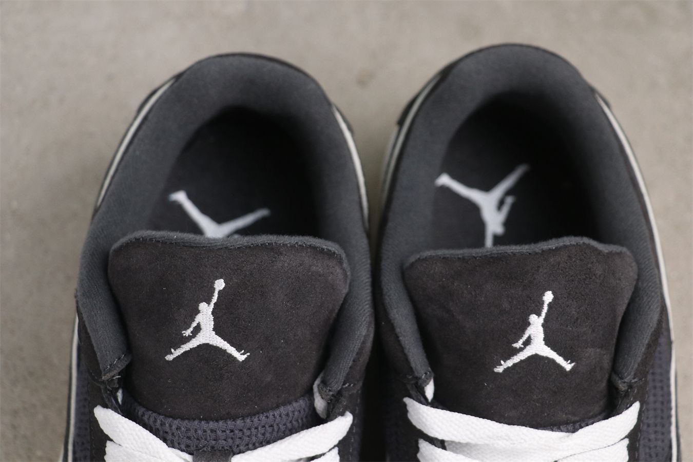 Air Jordan 4 ホワイト/グレー/ブラック Jordan Air Jordan 4 Retro - Black / White / Cool Grey / Pure