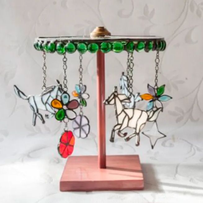 ステンドグラス　メリーゴーランド アートグラスのメリーゴーランドグラス オンラインショップにて