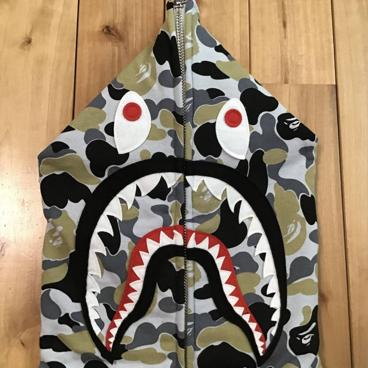 ☆銀座限定☆ GINZA STORE CAMO Separate shark full zip hoodie L 