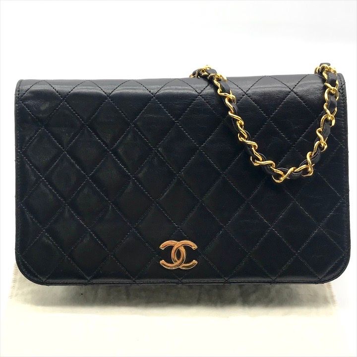 良品 CHANEL シャネル ココマーク マトラッセ ラムスキン プッシュ  