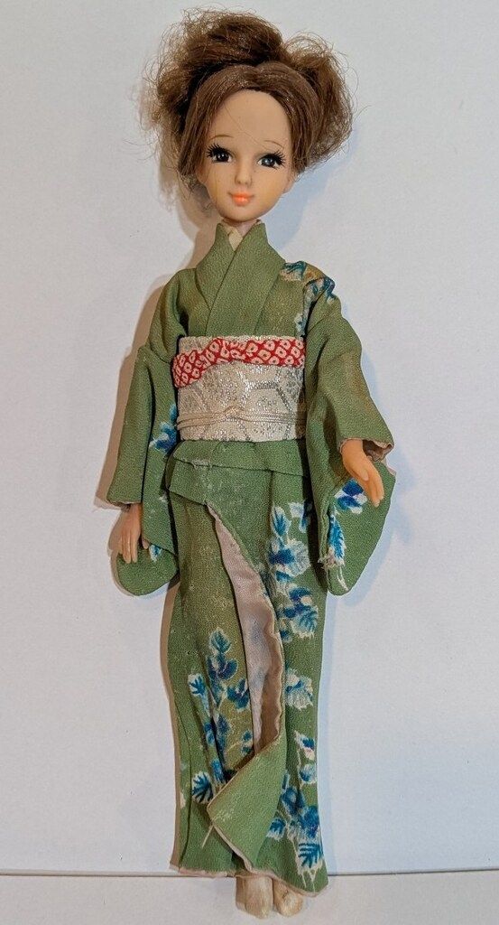タカラ 初代リカちゃん 初代ママ 下まつ毛あり 和服