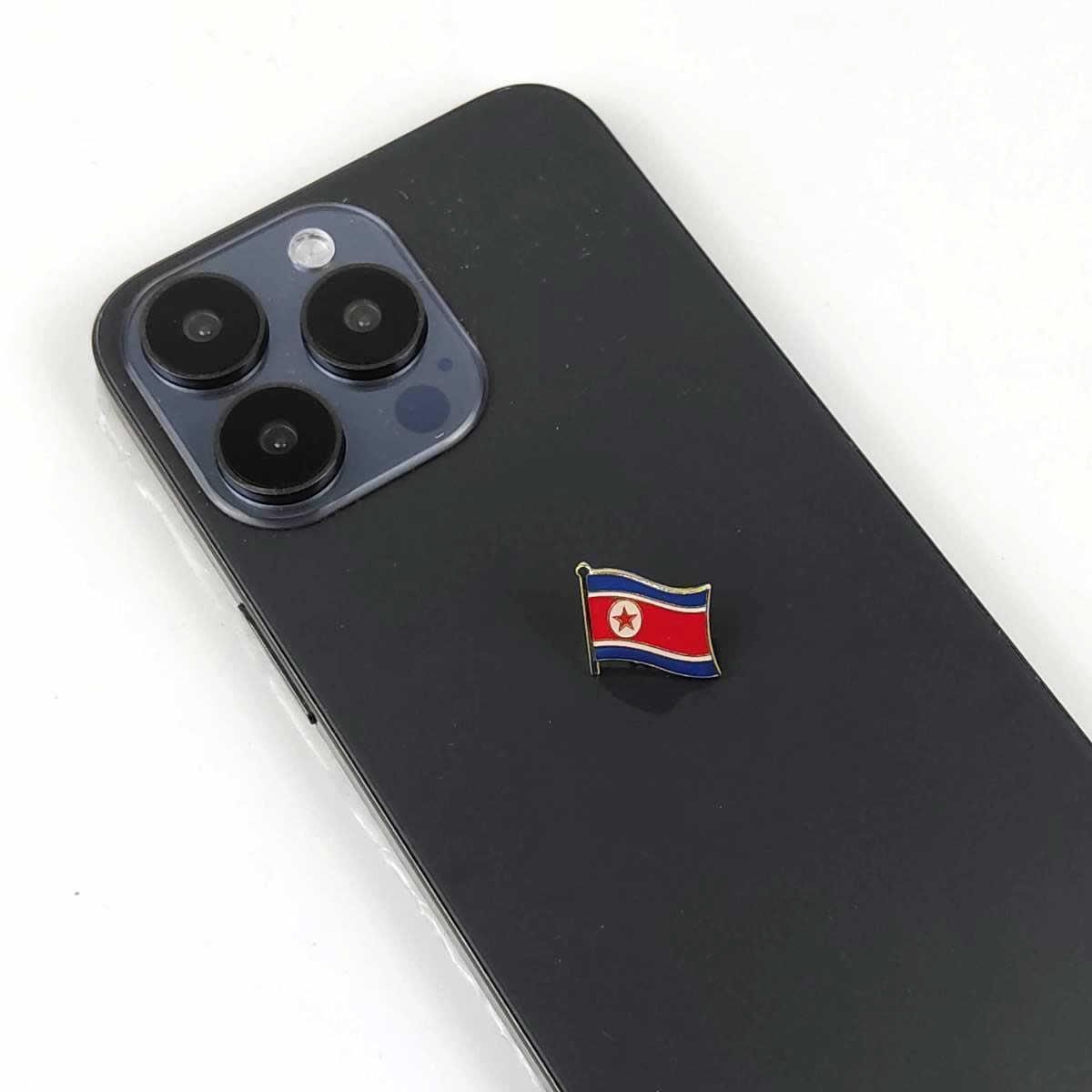 北朝鮮国旗 ピンバッジ ピンズ DPRK 朝鮮民主主義人民共和国 昔 似てる