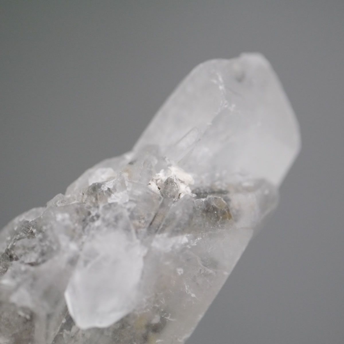 ヒマラヤ ガネーシュヒマール産 エレスチャル ポイント水晶 1点 ヒマラヤ ガネーシュヒマール産 エレスチャル ポイント水晶 1点