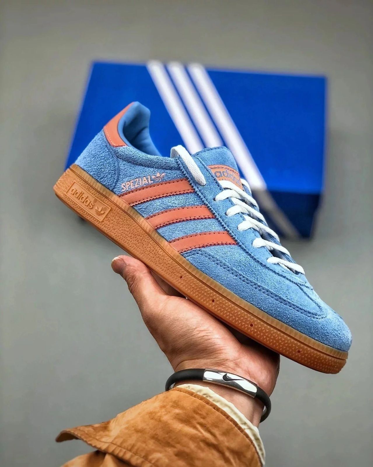 新品未使用 adidas handball spezial ハンドボール スペツィアル IF6564