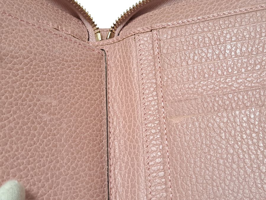 【美品】グッチ GGキャンバス 長財布 チャーム付き PVC レザー ベージュ系 GUCCI グッチ 財布 長財布 244946 KY9IG ベージュ×アイボリー GG